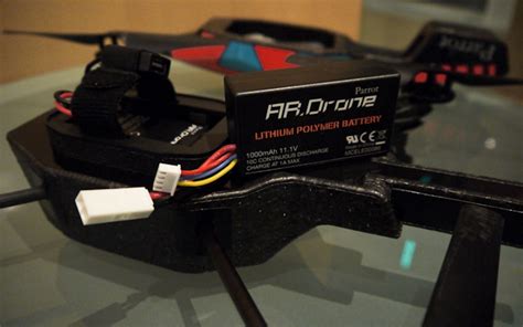 parrot ardrone  coming    source   hands