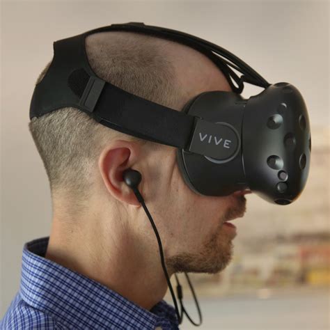 virtual reality headset  bulky complicated expensive