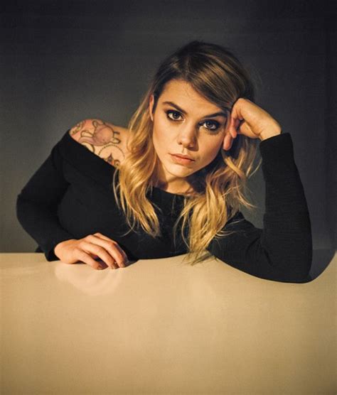 10 Things To Know About Beatrice Martin Aka Coeur De Pirate
