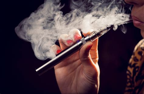 First Trial Shows E Cigarettes Are More Effective Than Nicotine Patches