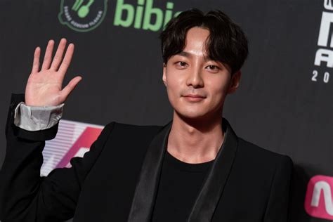 Who Is Roy Kim K Pop Singer S Suspected Involvement In Sex Chatroom