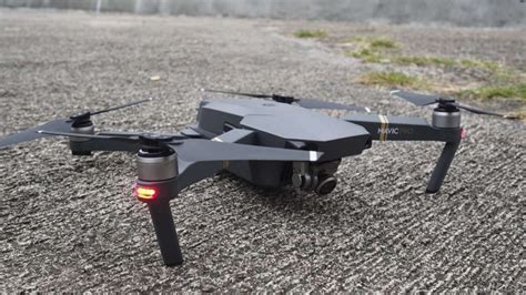 tech review mavic pro drone avoids obstacles  easy