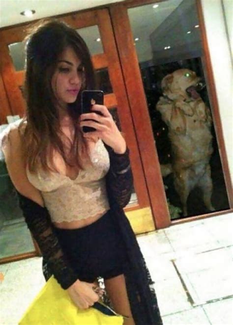 25 Selfie Fails That Show Why You Should Always Check The