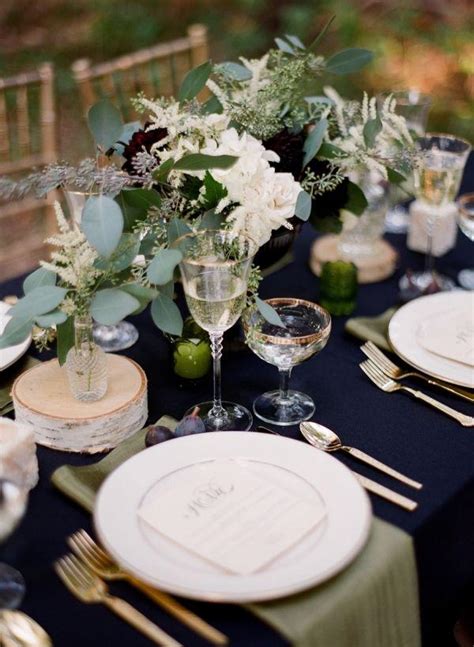 30 Spectacular Winter Wedding Table Setting Ideas