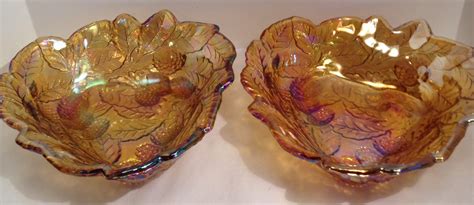 2 Pieces Carnival Glass Bowls In Marigold Amber Color Pattern