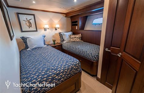 Boogie Babe Iv Yacht Charter Price Westport Yachts Luxury Yacht Charter