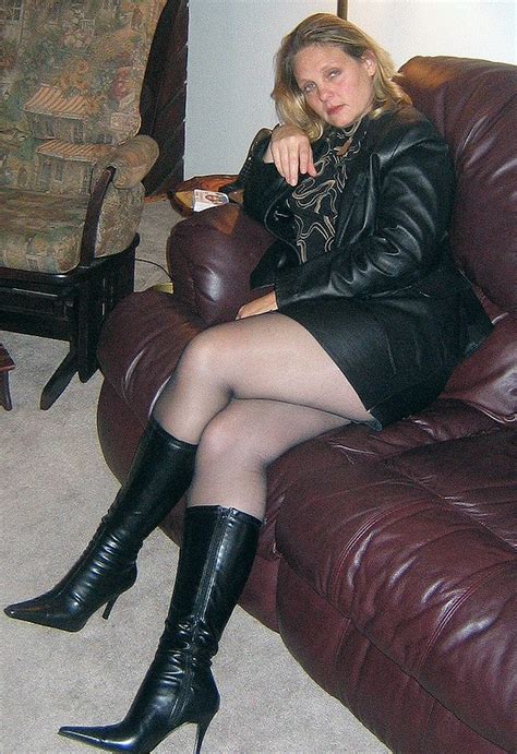 leather boots and leather skirt 315 000 views leather girl jasmine1 flickr