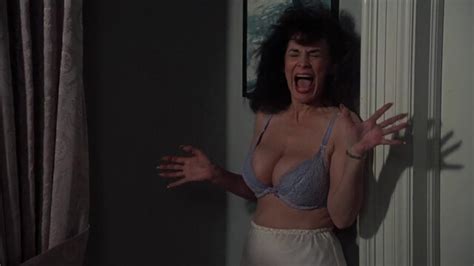 nude video celebs lorali hart sexy the naked gun 1988
