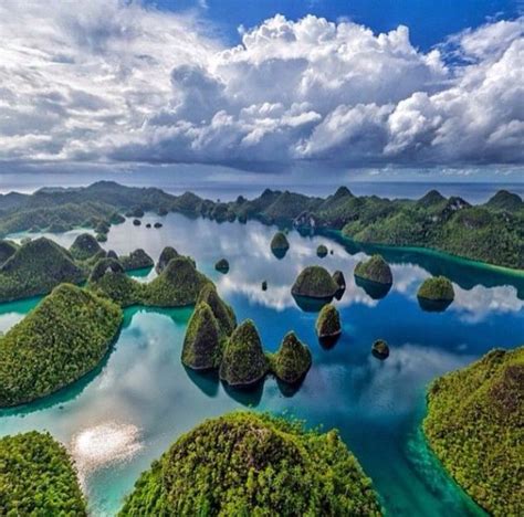 Get To Know The Raja Ampat Islands · Bli Connect