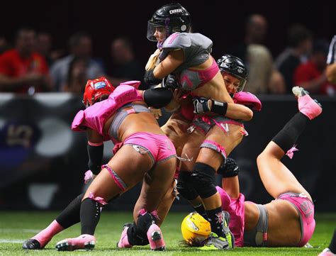 ladies league super bowl sex scandals popsugar love and sex photo 6