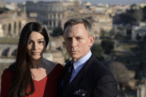 spectre photocall met daniel craig en monica bellucci in