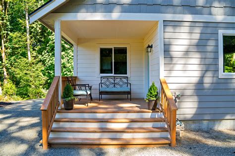 private covered porch   tiny house   pacific north west manchester wa photo credit