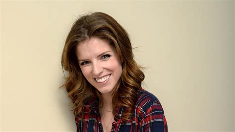 Anna Kendrick Hd Images And Wallpapers Hollywood Actress