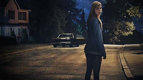 ‘it Follows’ Does Just That With A Haunting Lingering