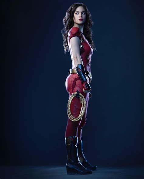 Titans Daily New Season 2 Promo Photos Of Conor Leslie As Donna Troy