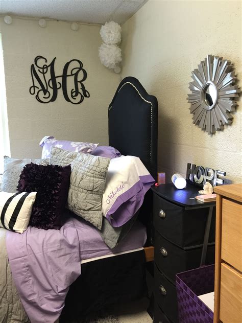 Great Dorm Sophomore Year New Look Lilac Lavender With Gray Wake