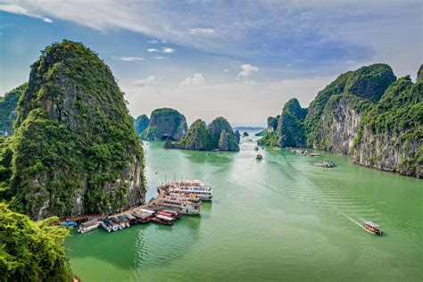 les régions hanoi et les baies d ha long xplore vietnam