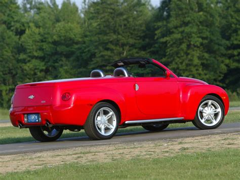 chevrolet ssr specs      autoevolution