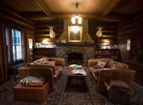 pin  robin wantland  yellowstone tv series modern cabin interior design cabin style homes
