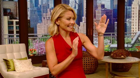 abc s kelly ripa diss shows how audiences rally around their stars