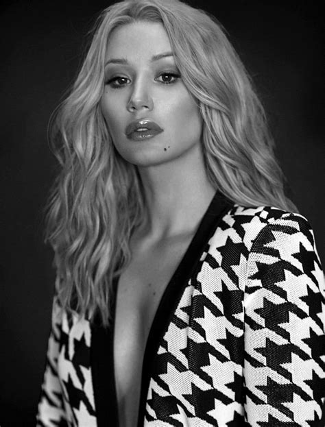iggy azalea sexy and topless 8 photos thefappening