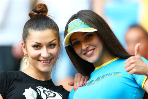 beautiful ukrainian fans of euro 2012 istoryadista