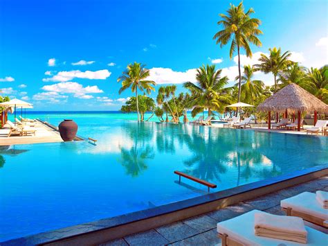 pics  maldives luxury resort