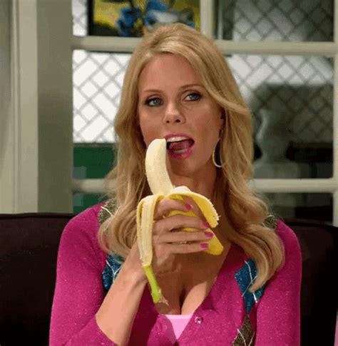when girls eat bananas it looks very um yummy 18