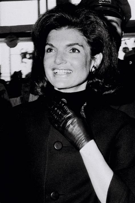 revisit jackie o s glorious chic new york years jackie