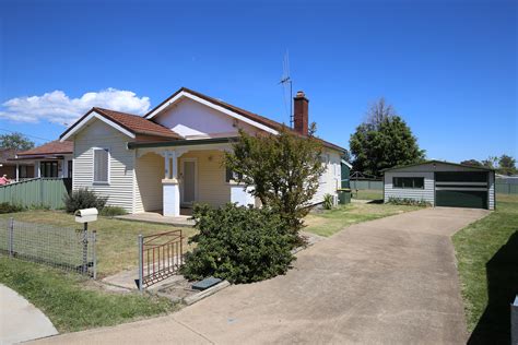 wakeford street orange nsw  house  rent  domain