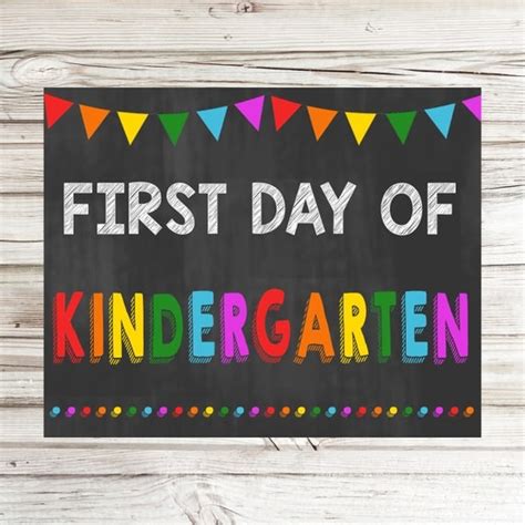 day  kindergarten printable sign