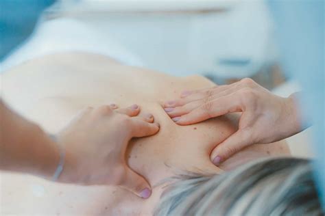 enjoy your massage therapy in nelson and richmond turning point