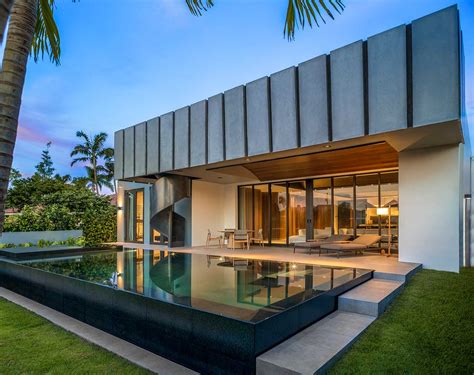 miami beach villa designed