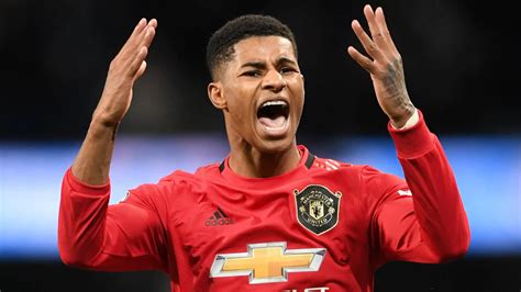 marcus rashford bio age parents nationality girlfriend contract salary  net worth