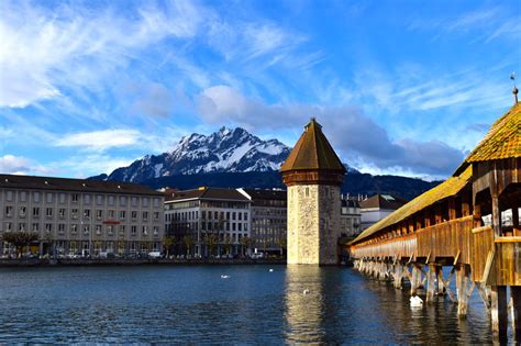 lucerne une des  belles villes de suisse voyager sa vie