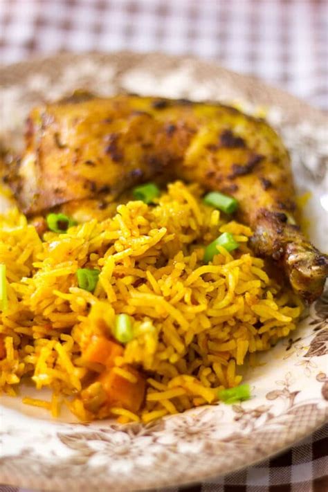 Jollof Rice With Chicken A Nigerian Recipe Munaty Cooking