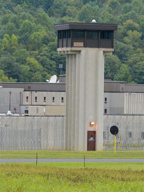 Lawsuit Woman Strip Searched During Prison Visit