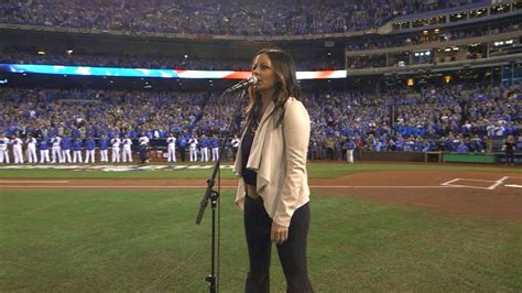Ws2015 Gm2 Country Star Sara Evans Sings Anthem Youtube
