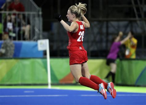 Britain Tops Netherlands Wins 1st Women S Field Hockey Gold Sports