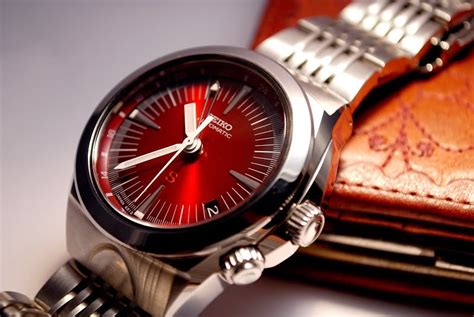 red dial watches