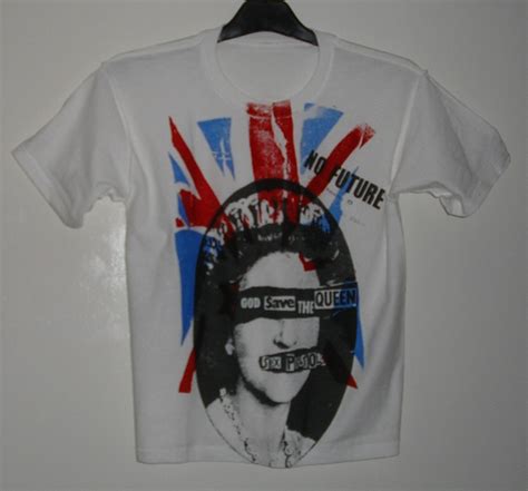 god save the queen no future t shirt reproduction