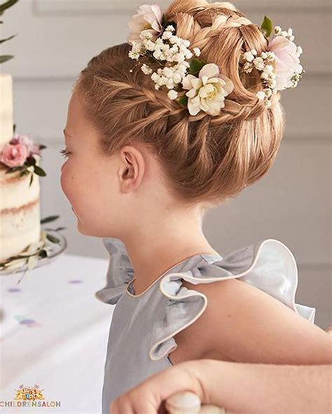 flower girl hairstyles 33 trendy looks [2023 guide] flower girl