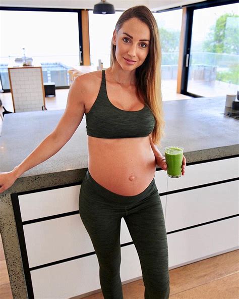 krystal forscutt shows  naked blossoming baby bump daily mail