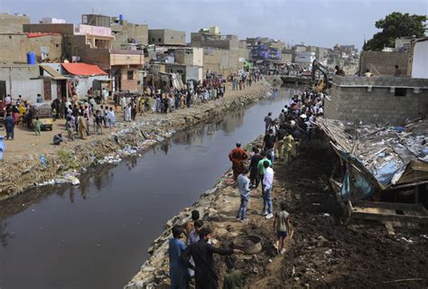 Flash Floods Triggered By Rain Kill 15 People In Nw Pakistan The