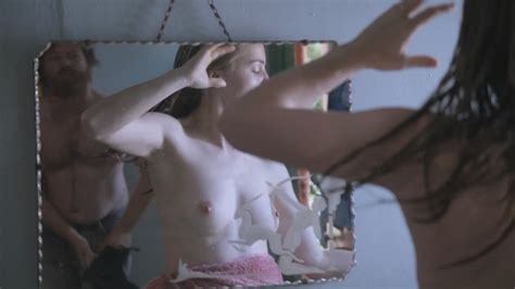 Naked Melissa George In The Slap