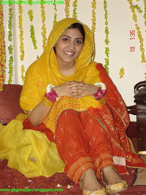 pakistani fashion yellow dresses  mehndi