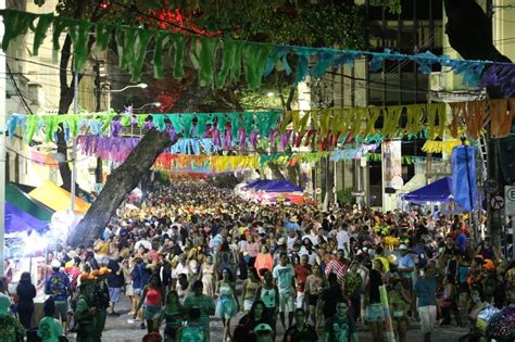 confira   abre    fecha  carnaval   grande recife portal pinzon