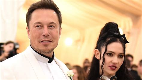 grimes claps back at elon musk for correcting explanation of son s name