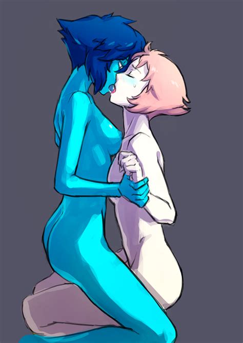 rule 34 1girls blue skin closed eyes kissing lapis lazuli steven