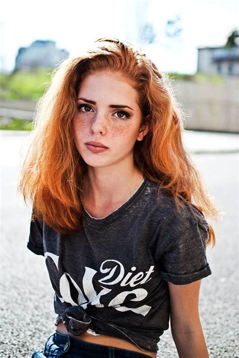 beautifulcarrotgirls sofia gheorghe red heads girls with red hair freckles makeup